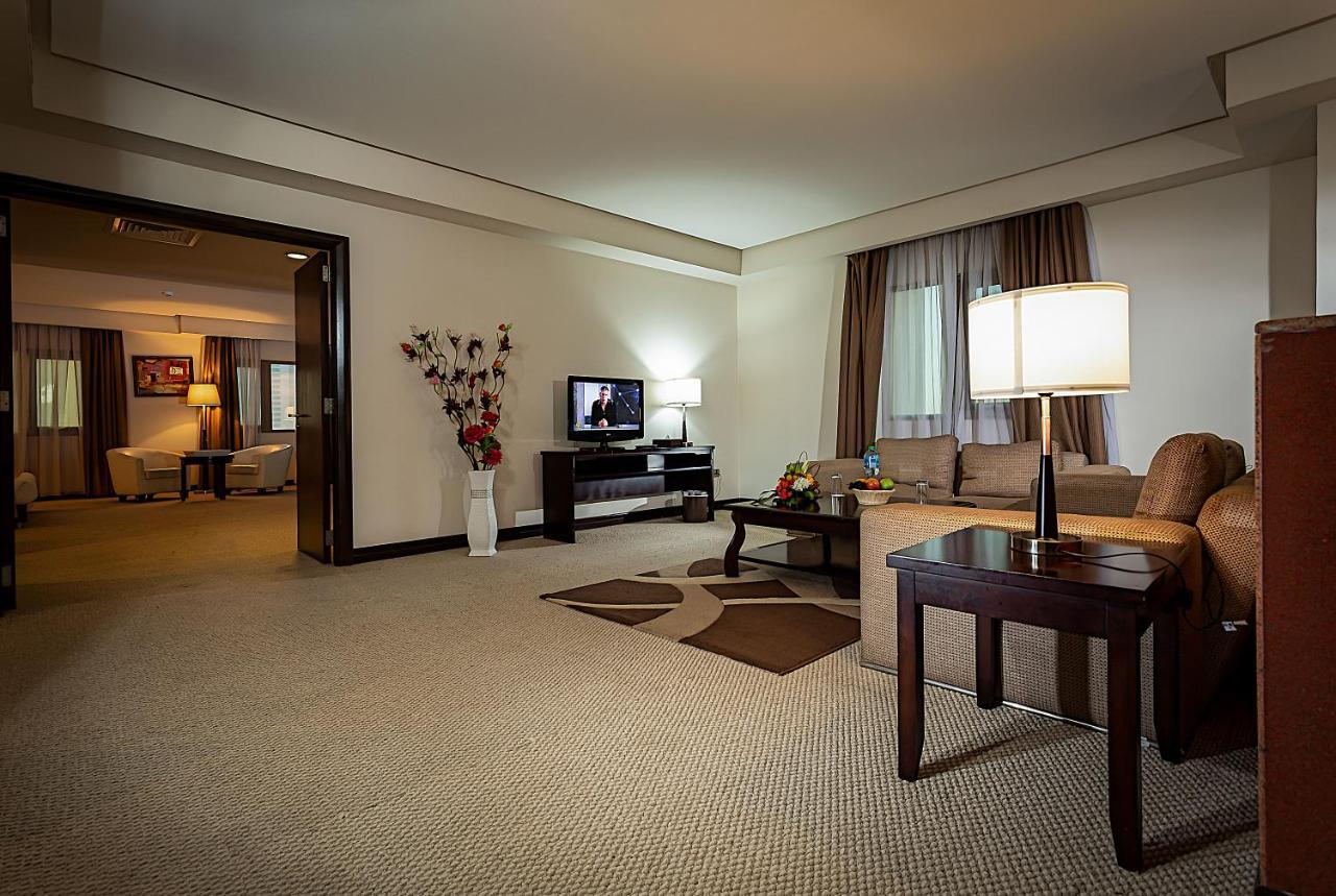 Monroe Hotel&Suites Manáma Exteriér fotografie