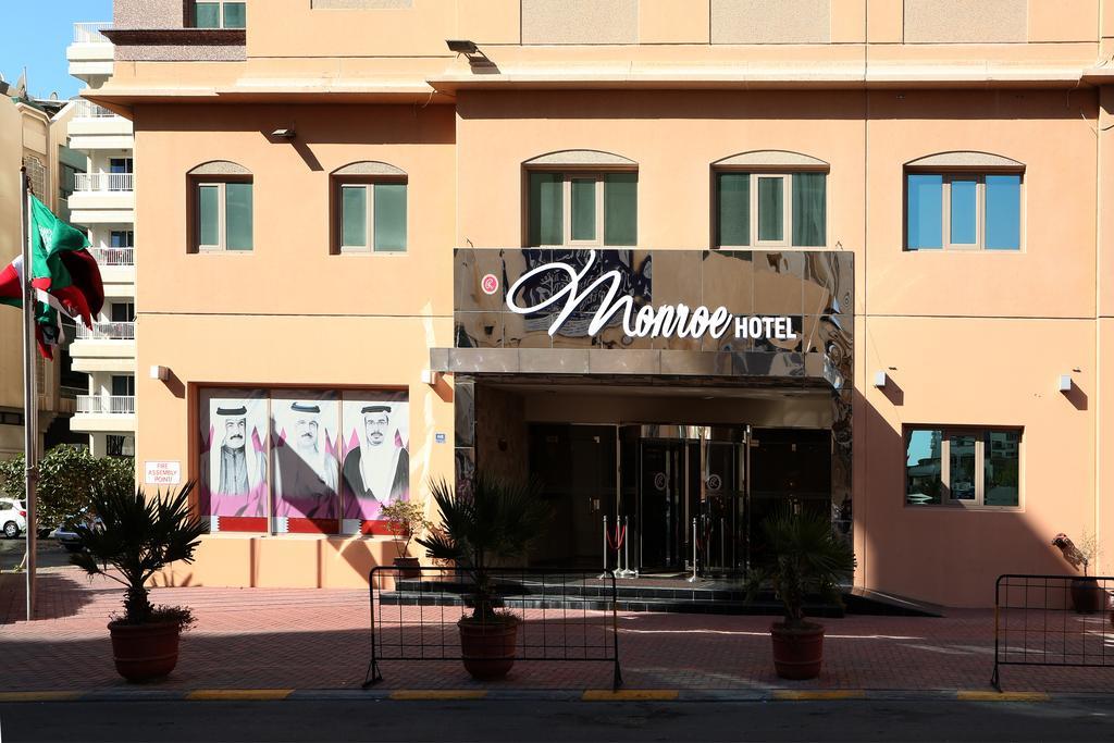 Monroe Hotel&Suites Manáma Exteriér fotografie