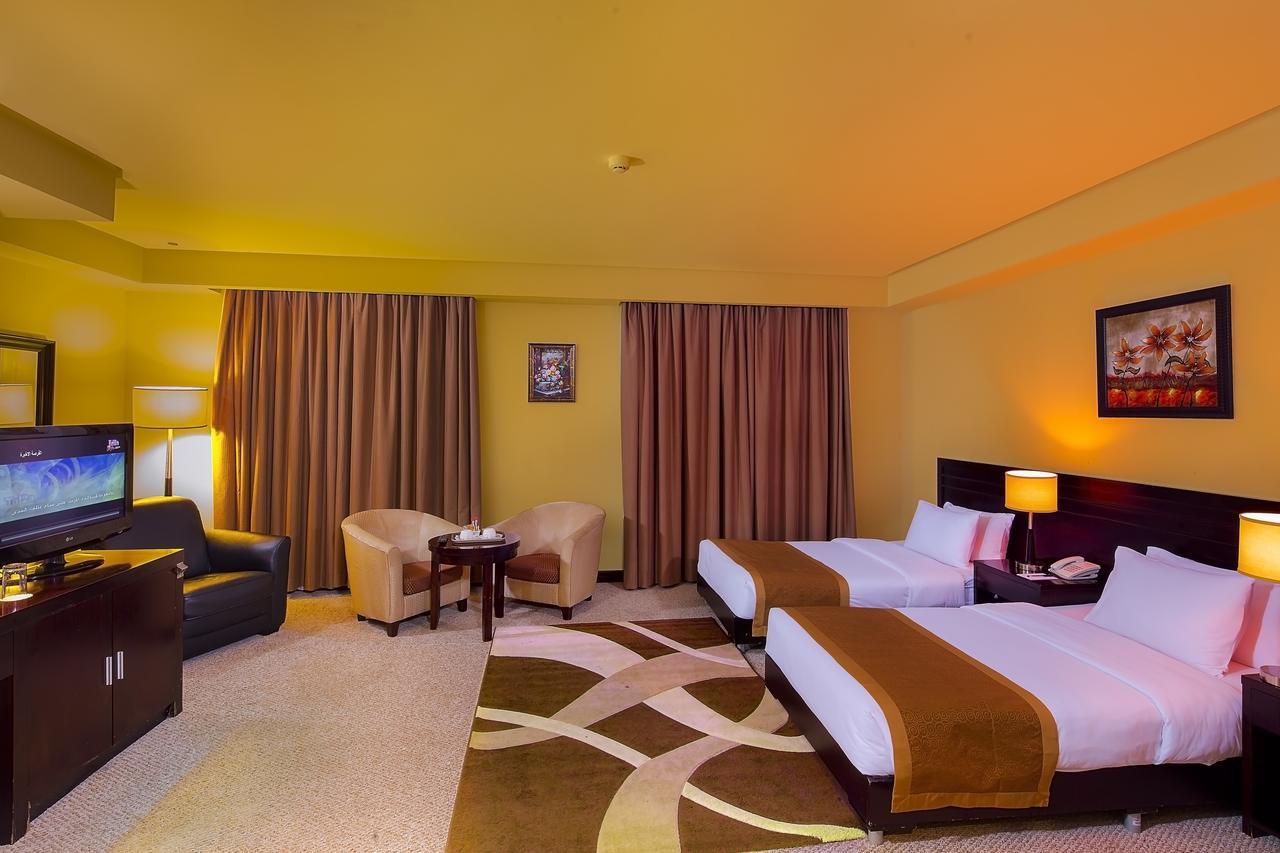 Monroe Hotel&Suites Manáma Exteriér fotografie