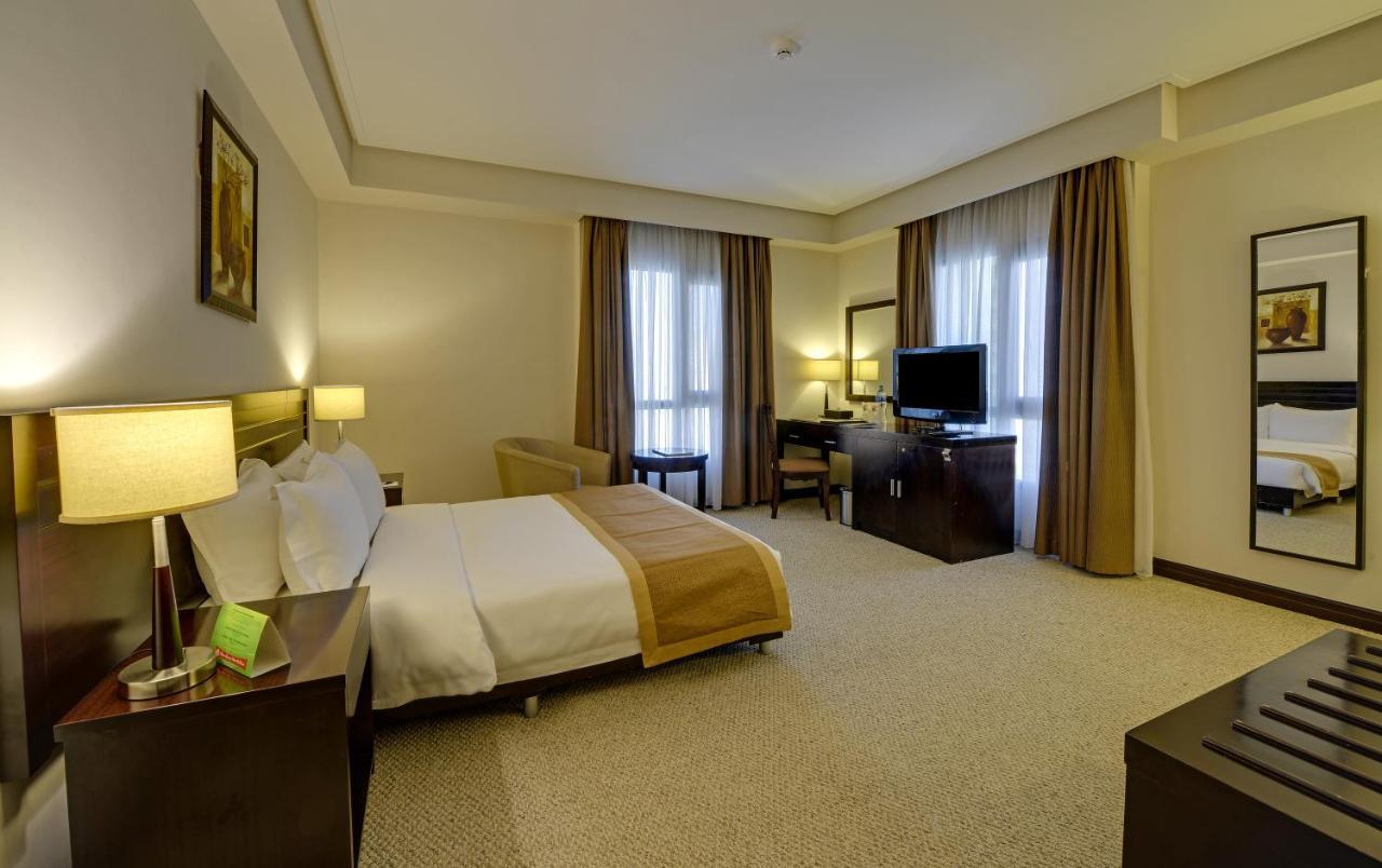 Monroe Hotel&Suites Manáma Exteriér fotografie